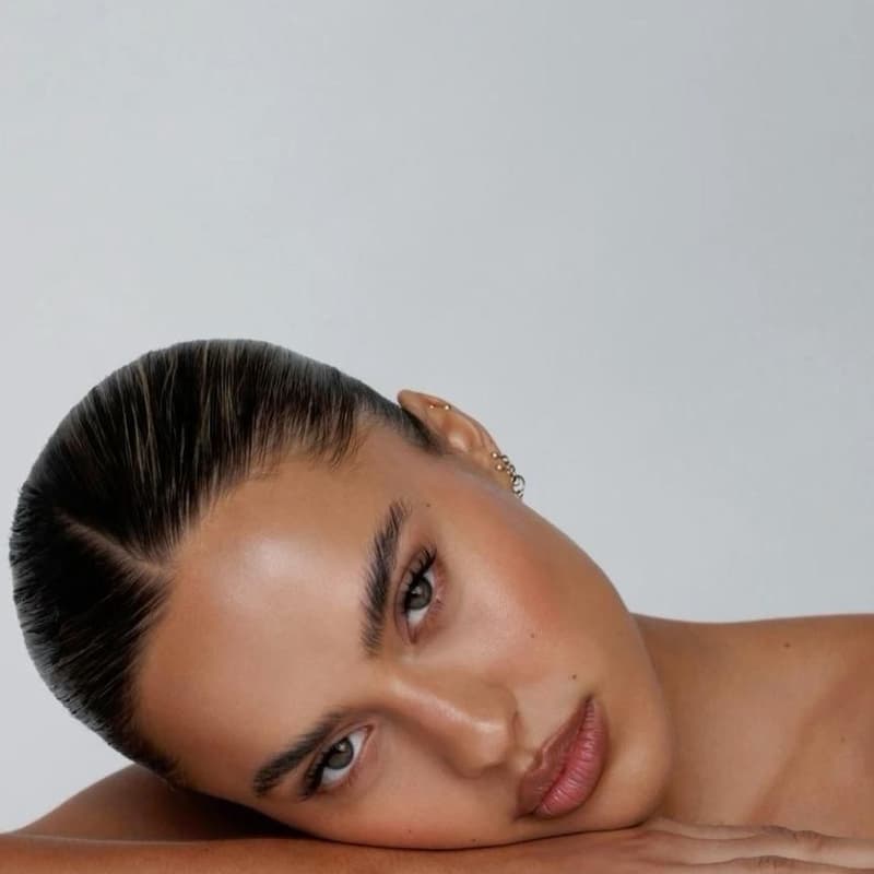 Cover Image for Luxury Nude Makeup Workshop