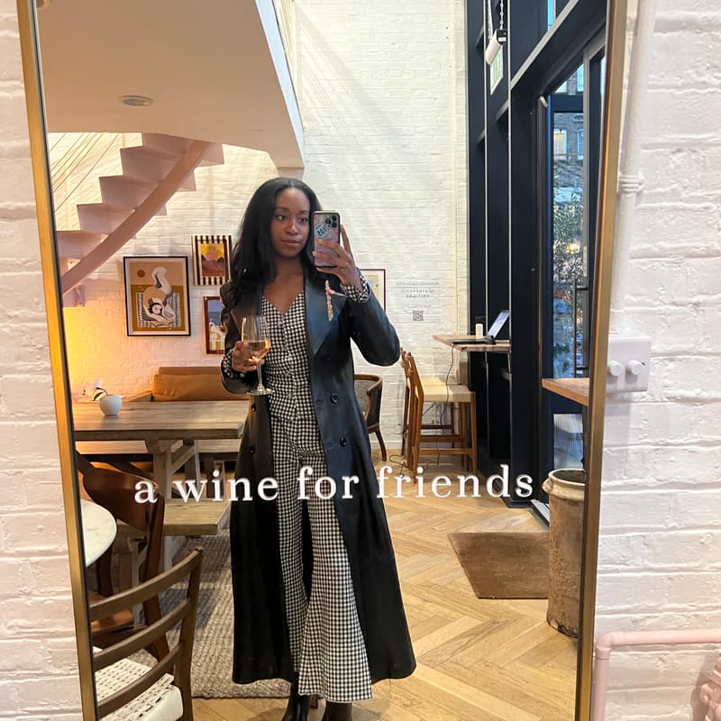 Cover Image for Chrissy's London Link UP