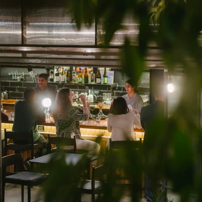 Cover Image for Multiplayer: Tiny Wine Bar and Supersquads