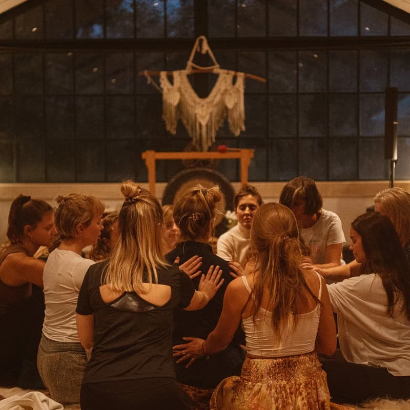 Cover Image for Women’s Day Retreat with Yuna + Joanna Lewins