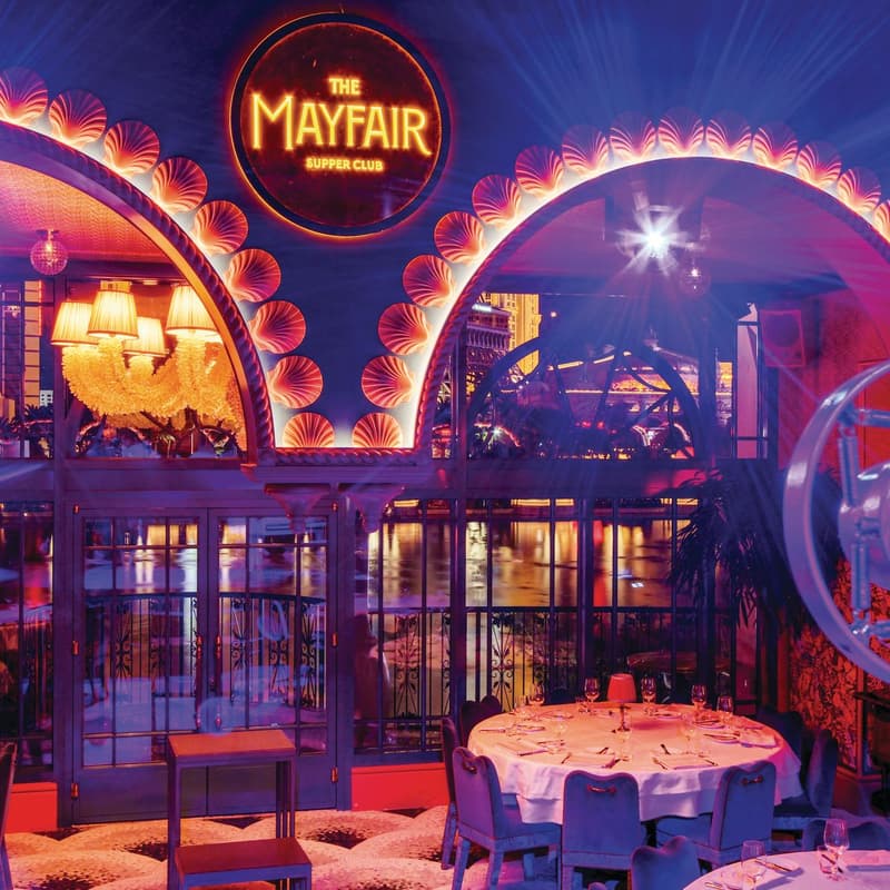 Cover Image for Front Row + Center