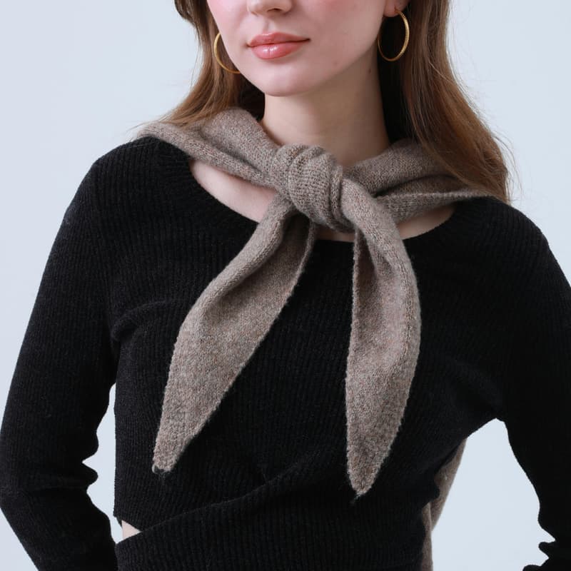 Cover Image for Knitting 101: Let's Make a Shoulder Scarf