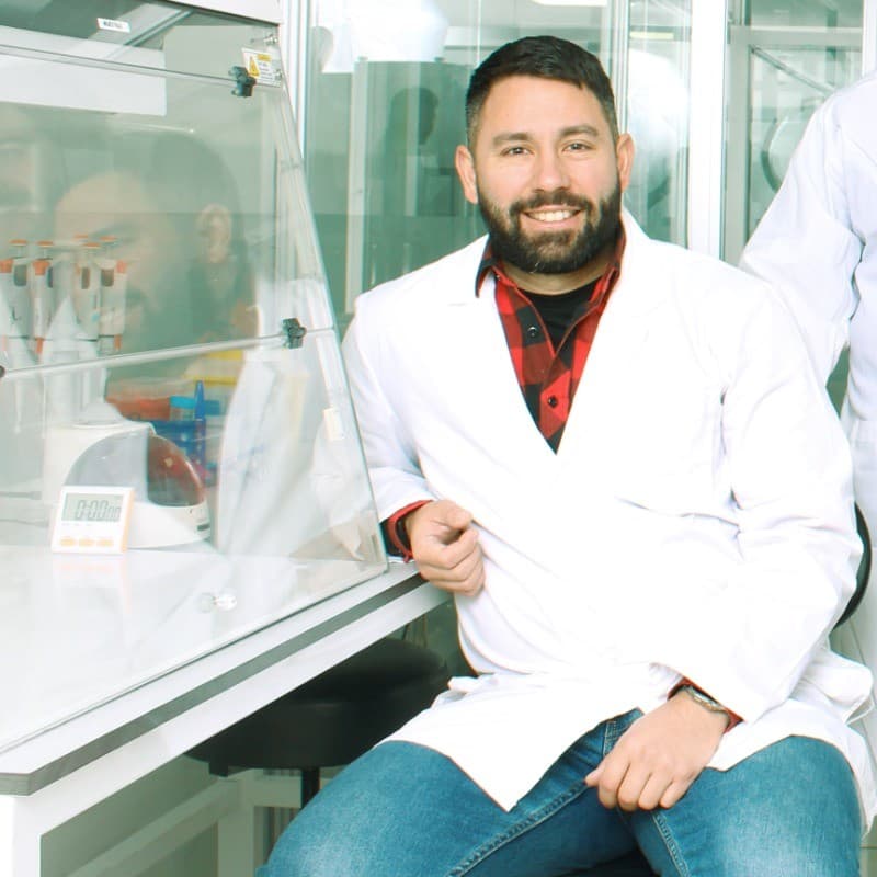 Cover Image for Alejandro Bisquertt CEO & Co-founder Codebreaker