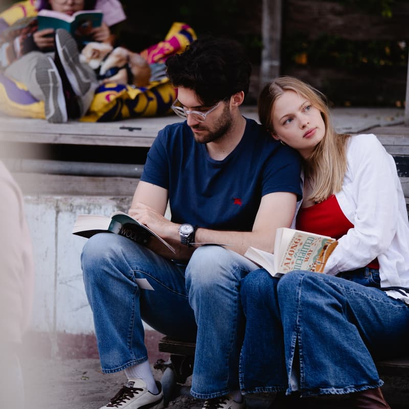 Cover Image for 1-Hour Reading Fête | FREE XL Stunt 📚 | Eiffel Tower Edition I Passerelle Debilly