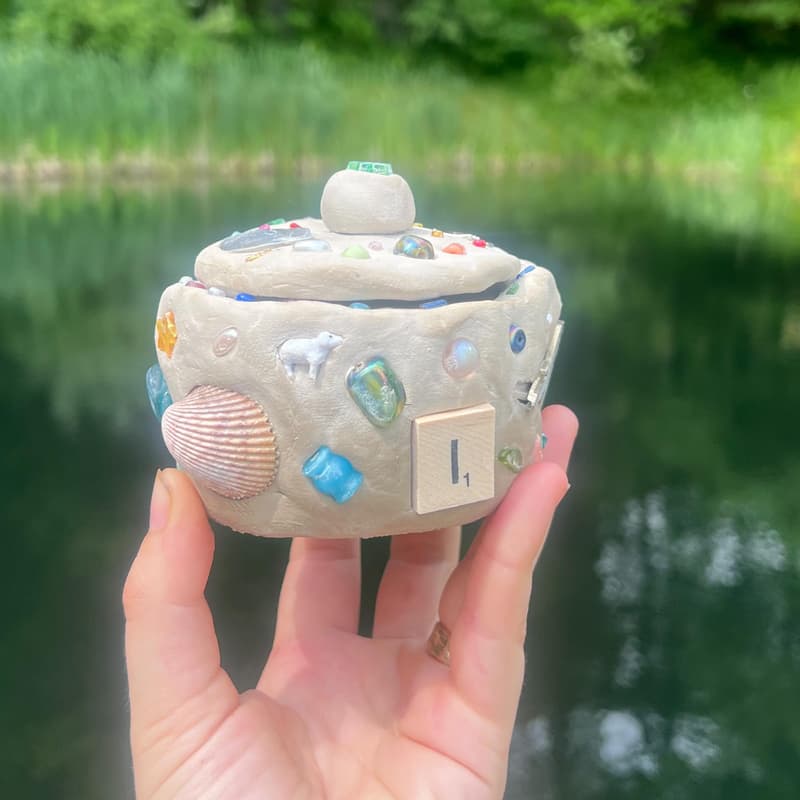 Cover Image for Clay Club: Curio Dishes + Wish Boxes