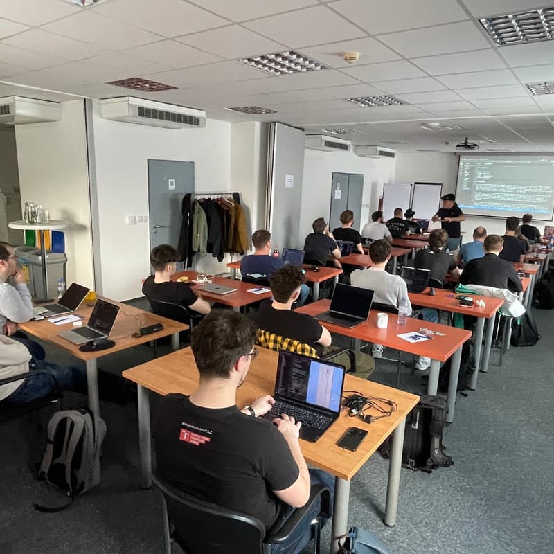 Cover Image for Ultimate Private AI: Full-Day Hands-On Workshop (Gophercamp.cz)