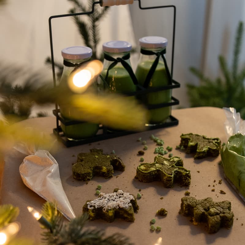 Cover Image for 12 Days of Alma Matcha – Day 7 Christmas Cookie Decorating