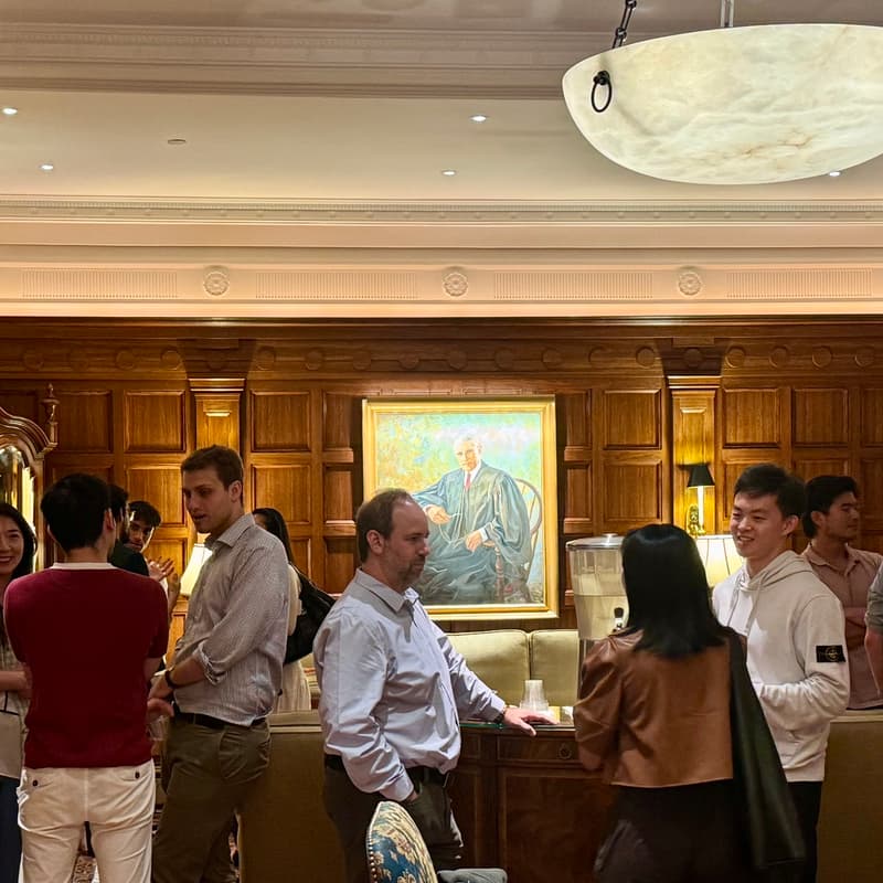 Cover Image for AI Holiday Salon