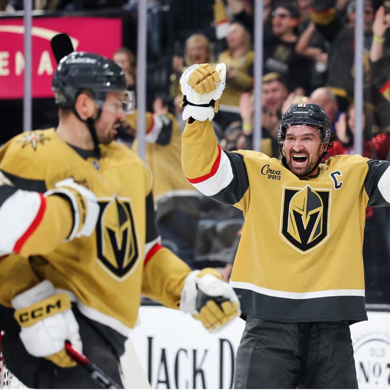 Cover Image for Hockey & FinOps