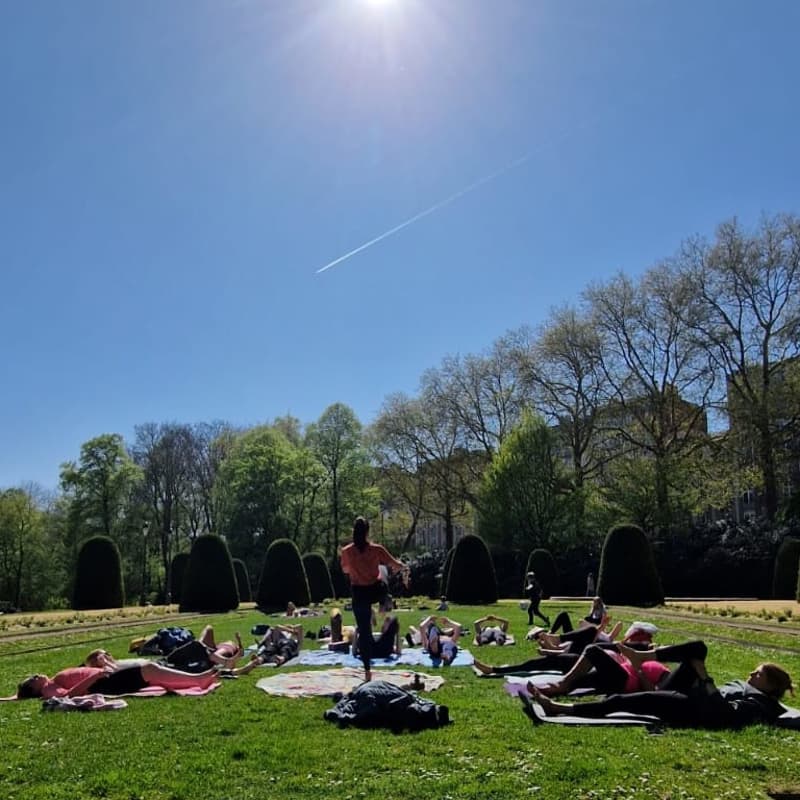 Cover Image for Yoga au parc 🌳🌿