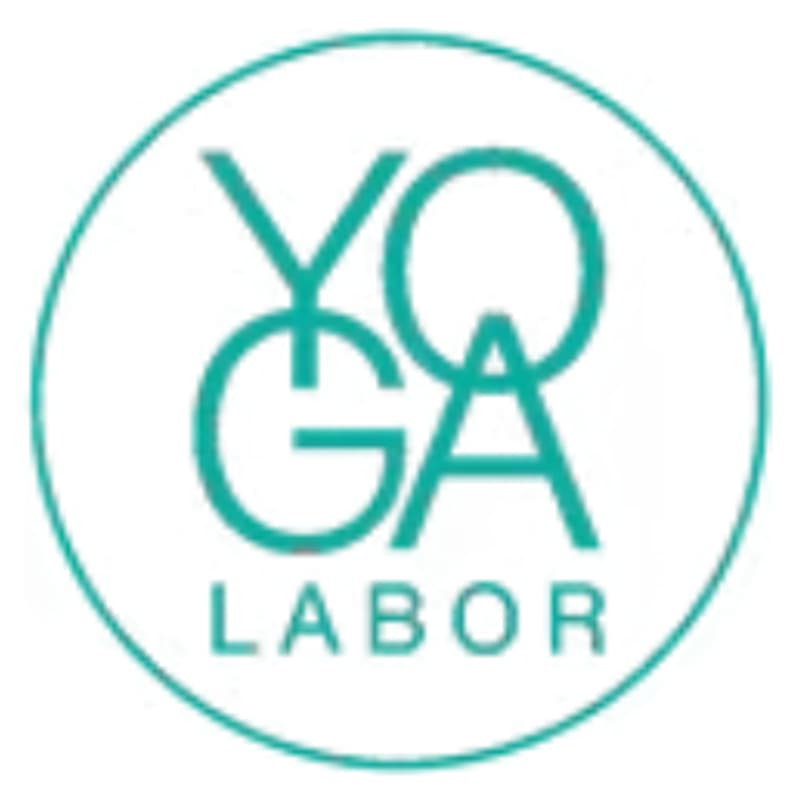 Cover Image for Charity - Aktion: 24 Momente der Stärke - Yogalates