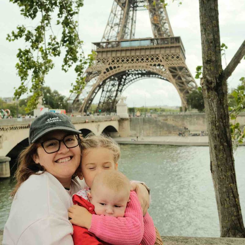 Cover Image for La Maleta de Carla & HomeExchange Day