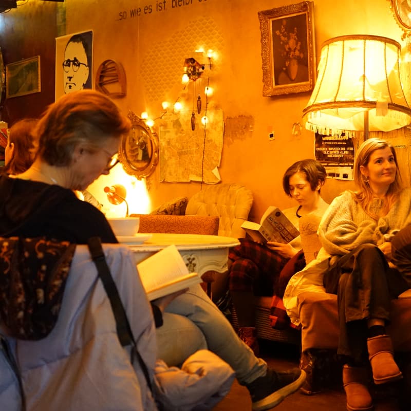 Cover Image for Offline Hangout | The Offline Club | Loom