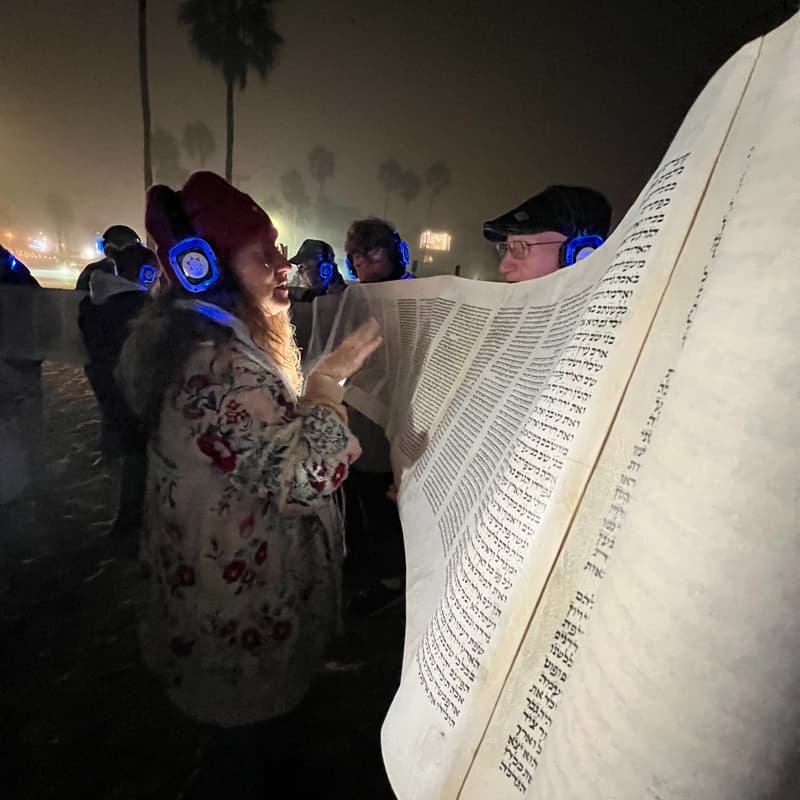 Cover Image for Simchat Torah Transcendence