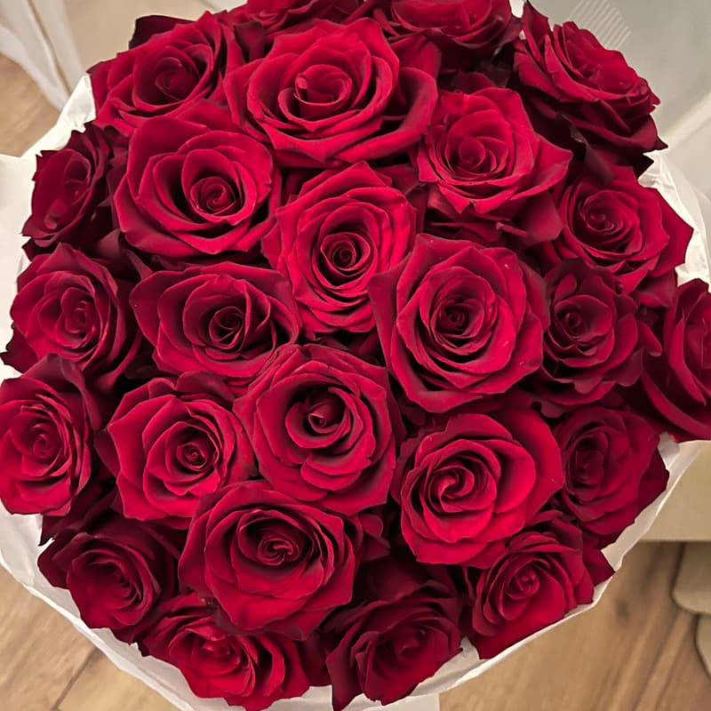 Cover Image for Vörös rózsacsokor - 10 szálas