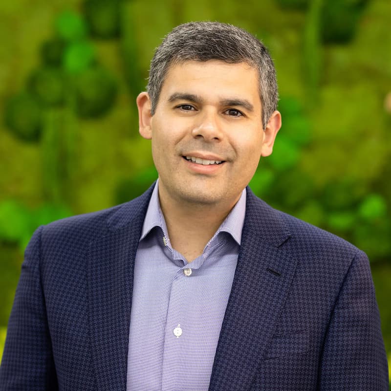 Cover Image for Dinner with Eddie Eltoukhy, Partner at Pear VC