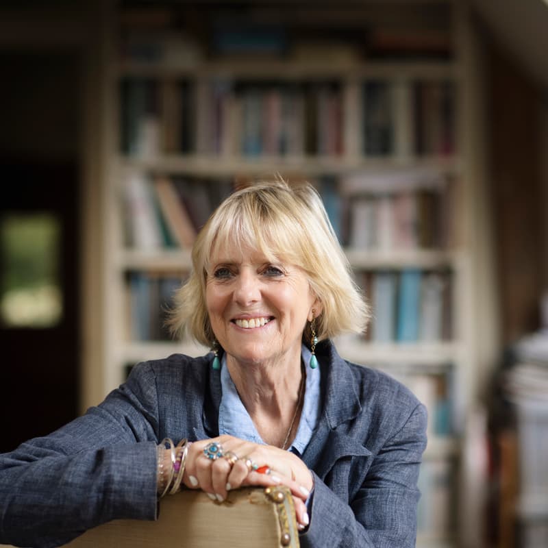 Cover Image for An Evening with Juliet Nicolson