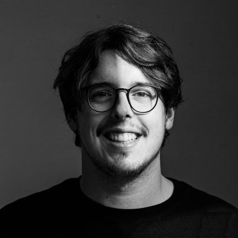 Cover Image for Prototipar con IA: cómo fallar rápido y construir lo que realmente funciona