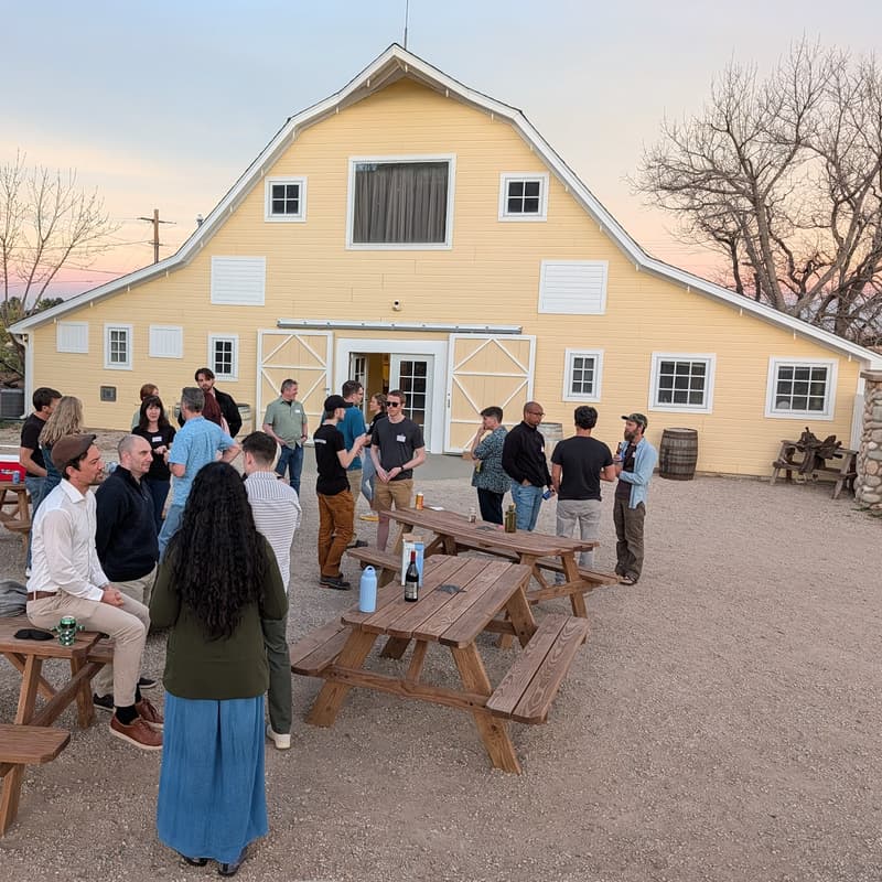 Cover Image for Yellow Barn, Green Drinks