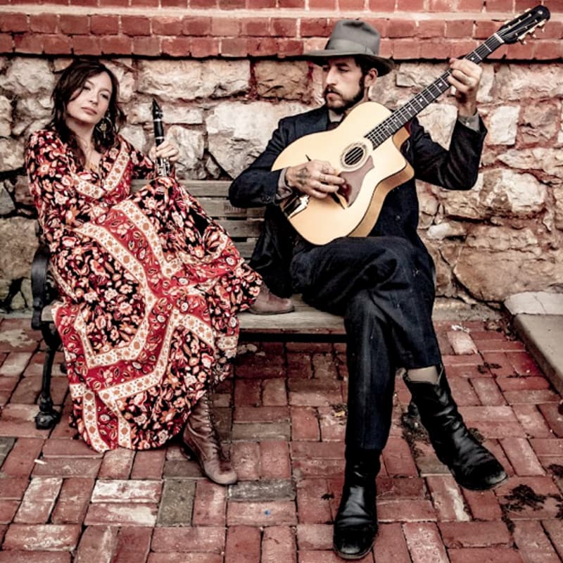 Cover Image for Live Music w/ JUNIPER DJINN