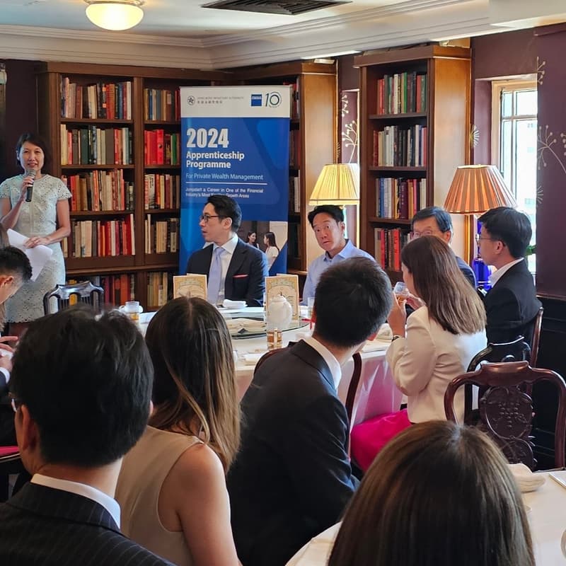 Cover Image for Networking Lunch with Exco Members