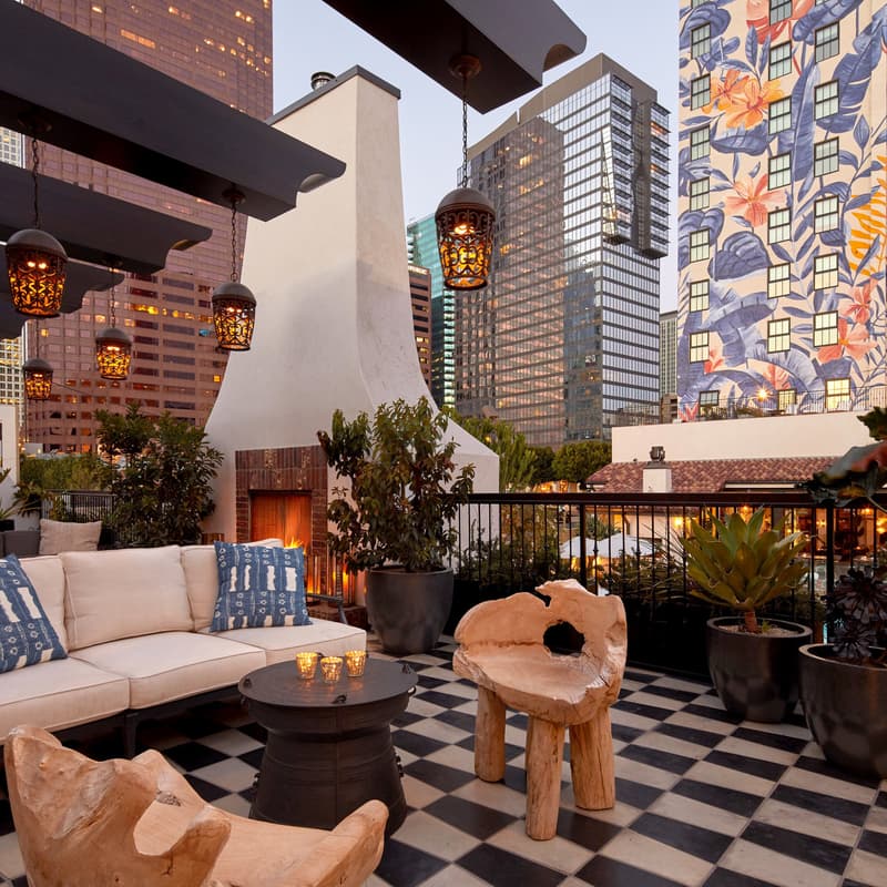 Cover Image for Happy Hour at Bar Figueroa at AWS Summit LA