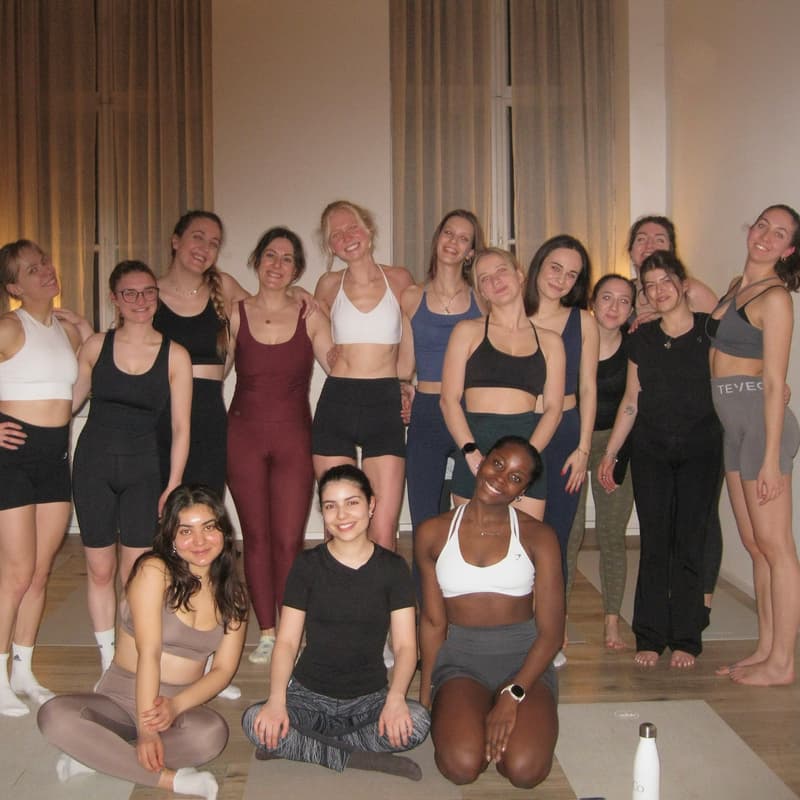 Cover Image for Mat Pilates