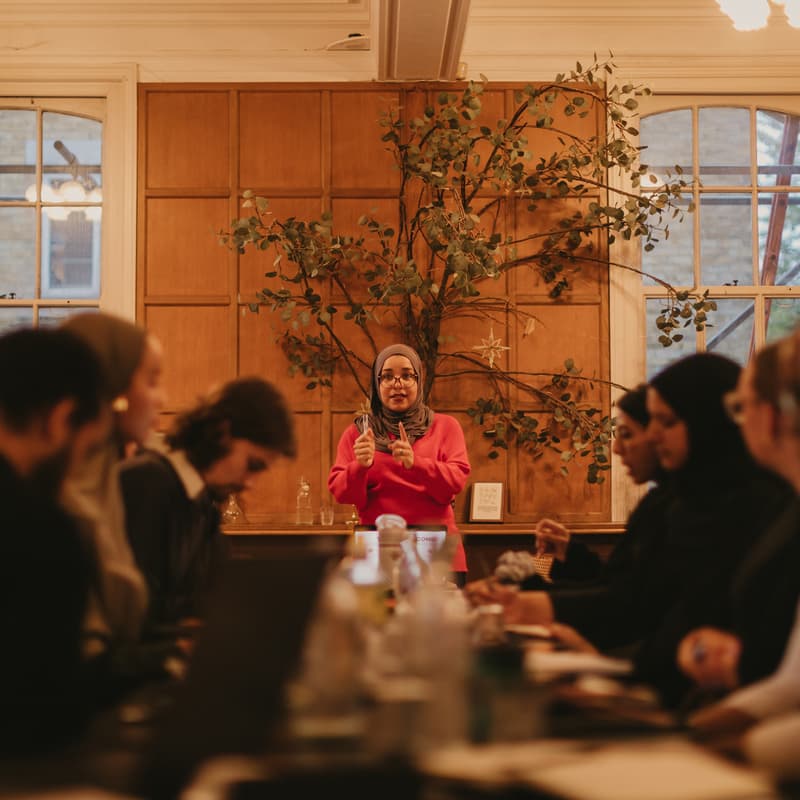 Cover Image for Leadership Comms Foundations