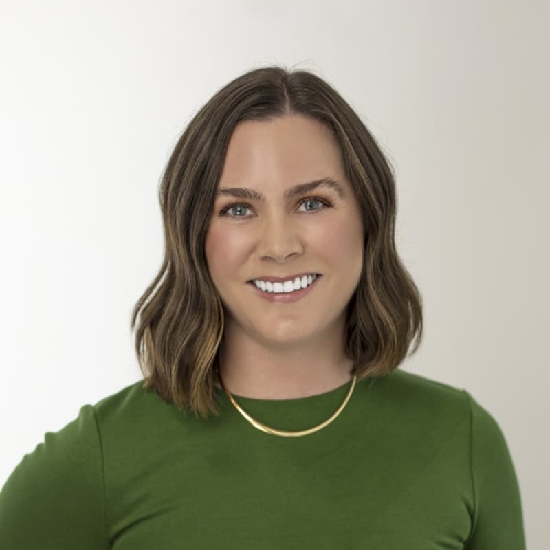 Cover Image for The Invisible Art Market: How Consultants and Advisors Find Artists, with Kara de Lambert.