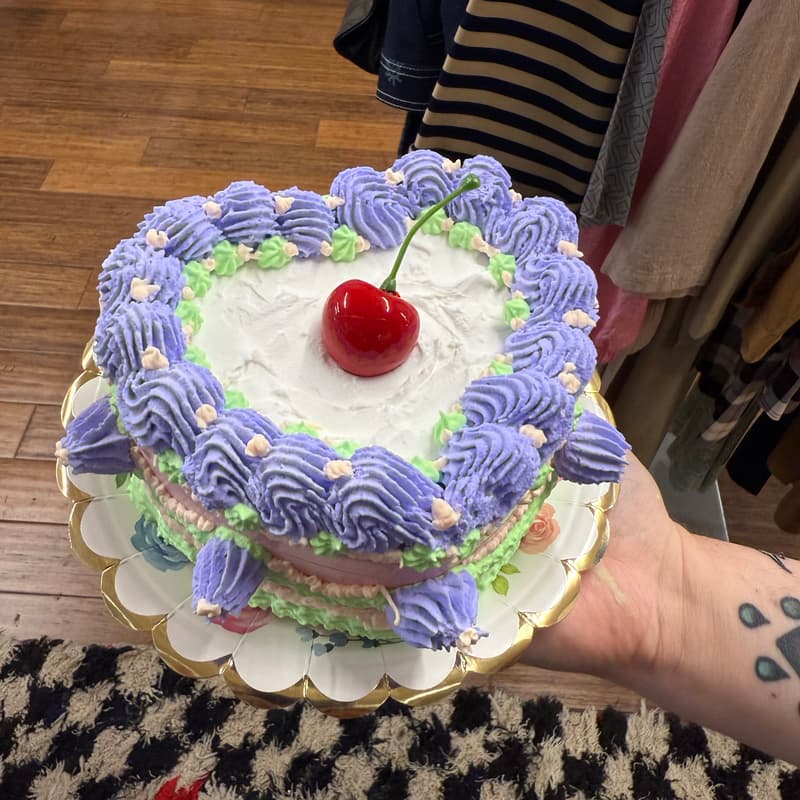 Cover Image for craft club: fake cake jewerly boxes with piped dreams