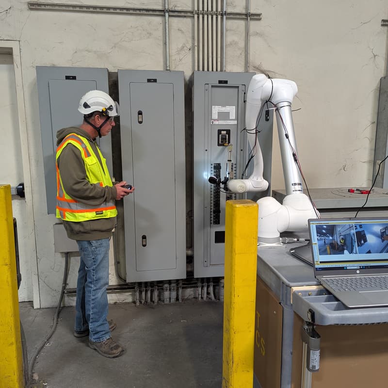 Cover Image for Meet Sparky - Hardhat Robotics Tool Showcase