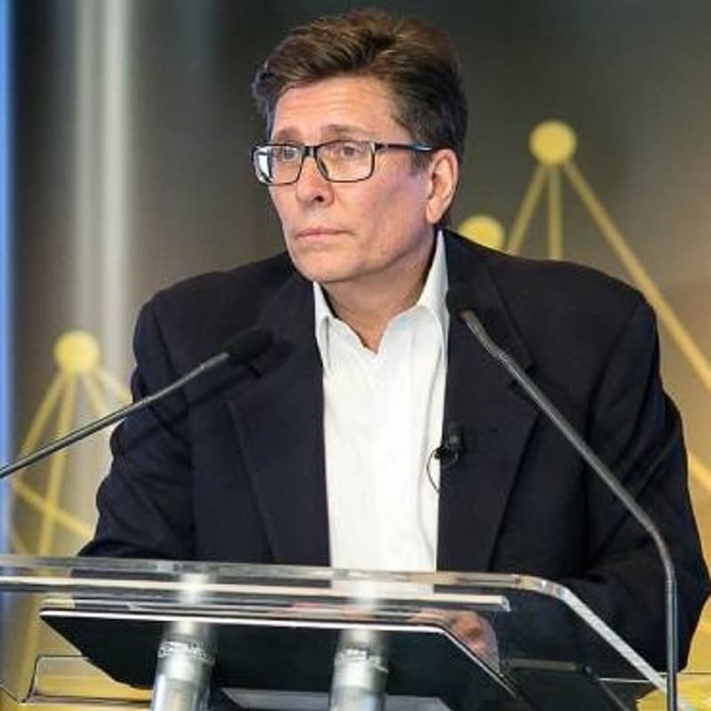 Cover Image for Plática con John Nosta