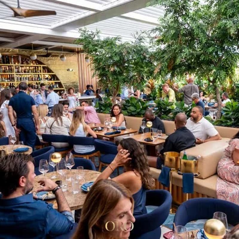 Cover Image for Miami Consumer AI HNWIs & Private Capital Waterfront Dinner