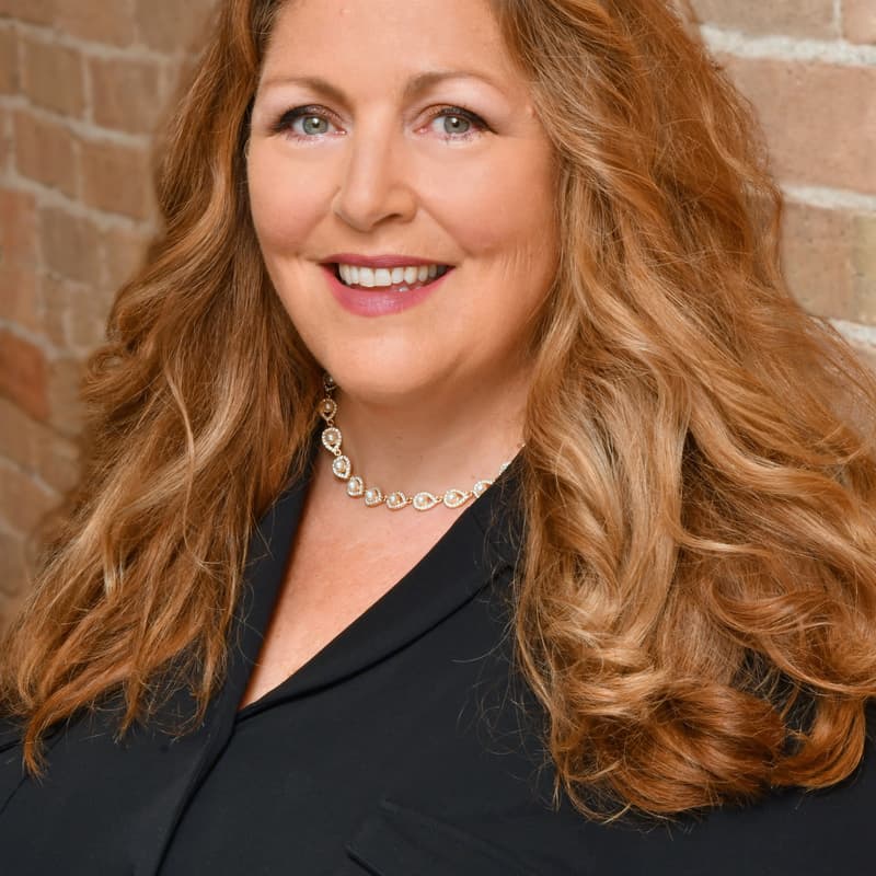 Cover Image for Conversations that Matter: From the Buyer Presentation to Winning the Offer with Cindy Windeler