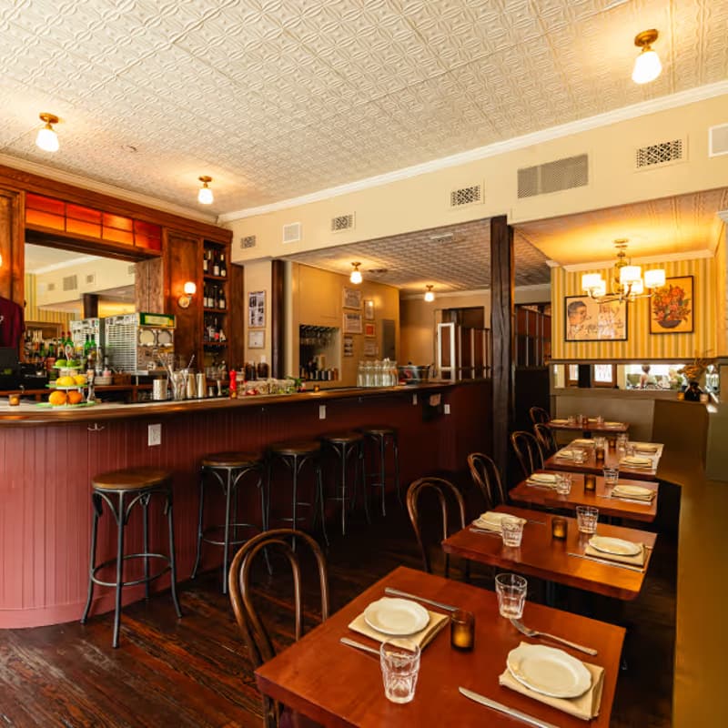 Cover Image for Texpats Happy Hour at Rose Marie