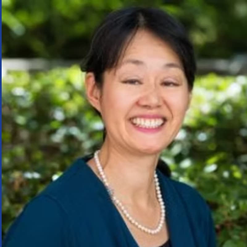 Cover Image for [IN-PERSON EVENT] THE PARENT PLAYBOOK: Improving Family Dialogue