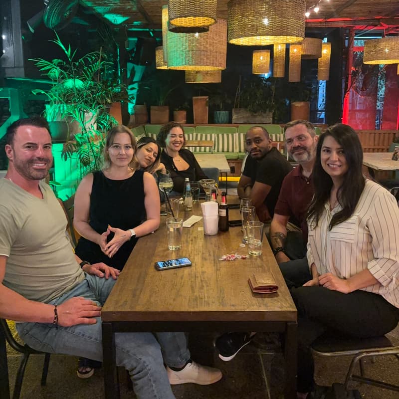 Cover Image for 🌮 TACO TUESDAY 🌮 with 💘💓Singles of Medellín 🇨🇴