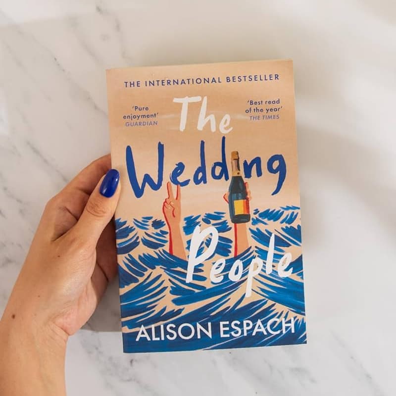 Cover Image for Club de Lectura Virtual - The wedding people, Alison Espach.