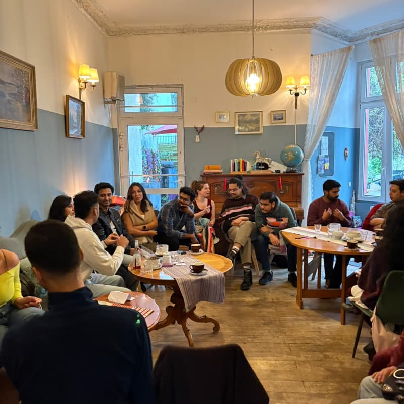 Cover Image for The Analog Cafe