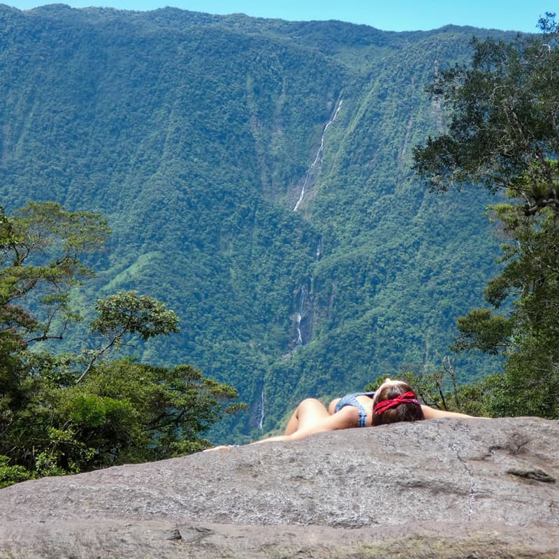 Cover Image for La Cima del Valle de las Cascadas