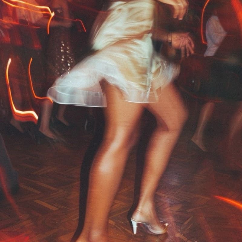 Cover Image for 🌿 Free Dance Lesson @ Latin Night💃🏻
