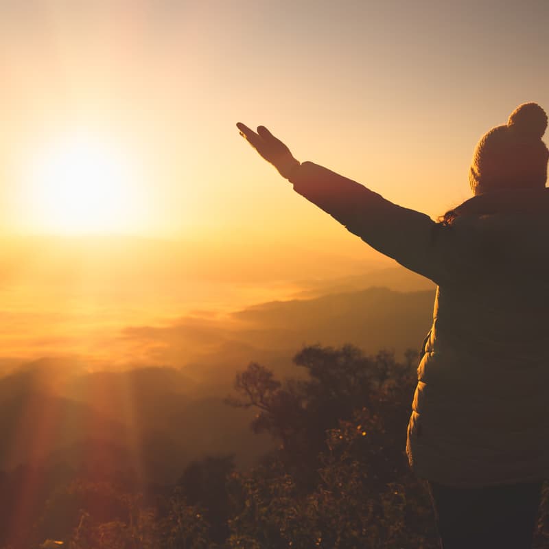 Cover Image for Feiring av Vintersolverv med lysvandring langs Akerselva i Oslo og solsnukonsert med Marius Løkse.