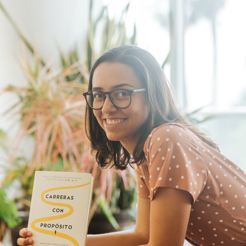 Cover Image for Carreras con Propósito: cómo construir un camino profesional fiel a ti