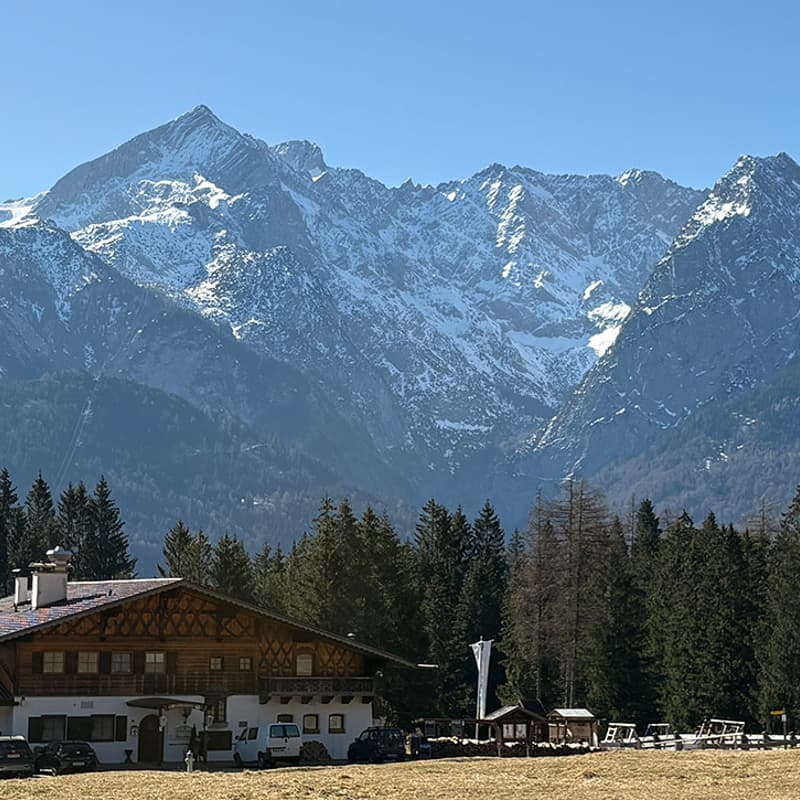 Cover Image for Aufwärts Oberland zur Windbeutelalm - Business Walk & Talk