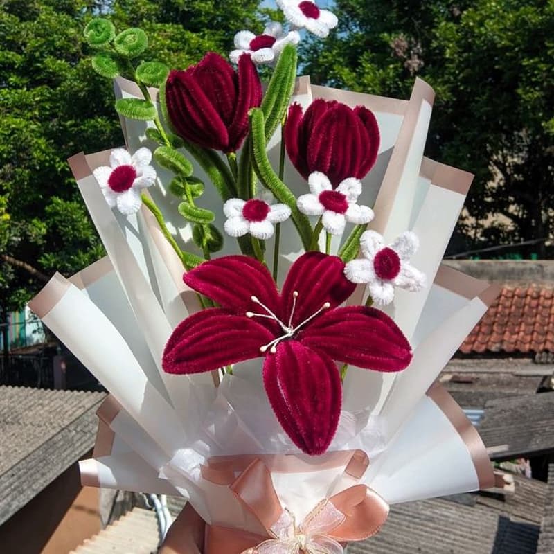 Cover Image for Forever Flowers @ Tot Coffee (Valentine's Day Pop Up Market)