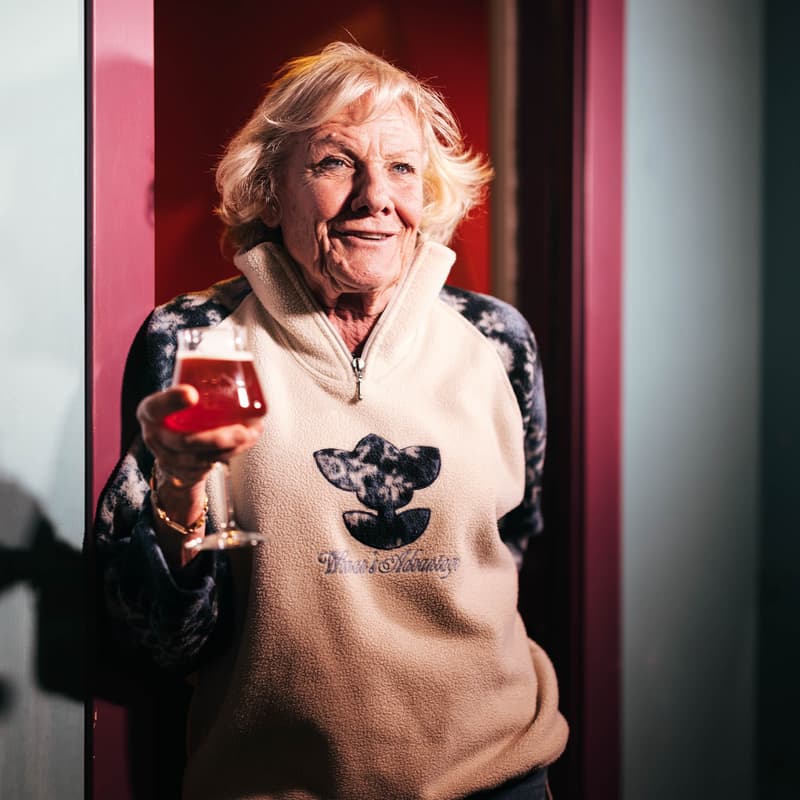 Cover Image for Toilet Portraits