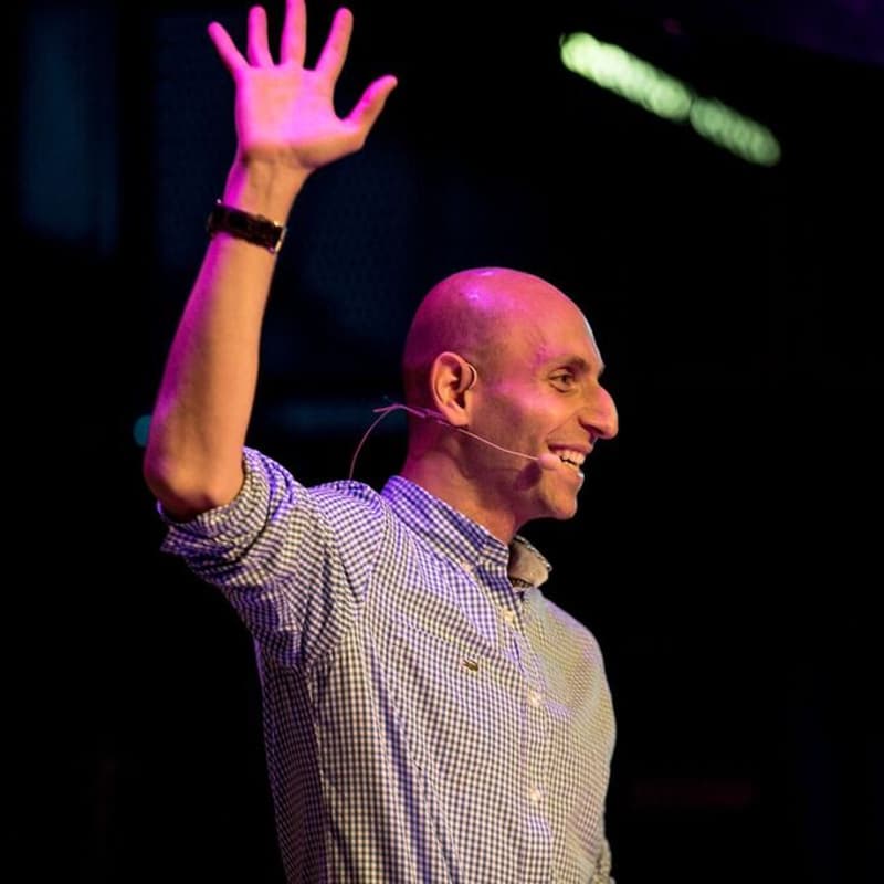 Cover Image for Meet-up "What nobody else doesn’t tell you about the design industry" with Vitaly Friedman [Smashing Magazine] + live interview