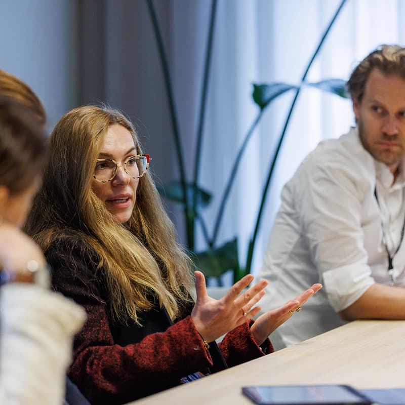 Cover Image for Data leadership roundtable: how genAI redefines the demands on data