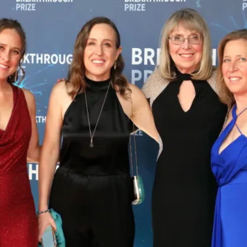 Cover Image for Esther Wojcicki: The Mother Behind Silicon Valley’s Most Powerful Sisters