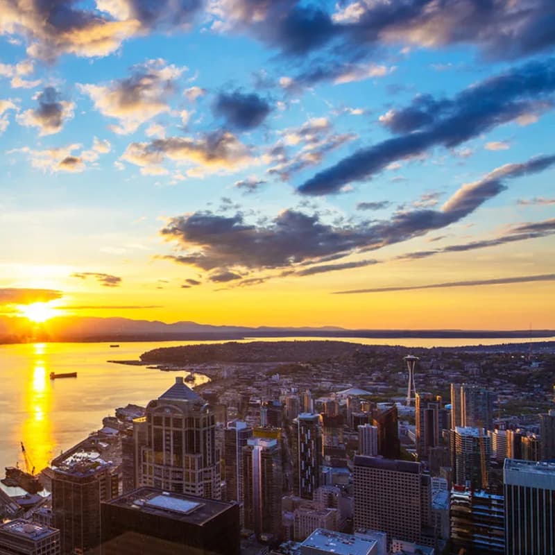 Cover Image for AI Leaders & Builders Sunset Happy Hour (75th FL)